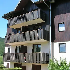 https://lelex-monts-jura-les-etales-26.hotels-rhonealpes.com